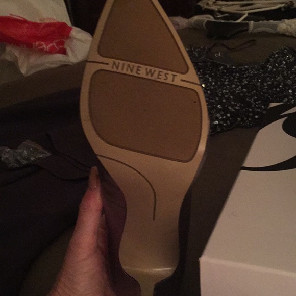 Nine West heels - Picture 3 of 3